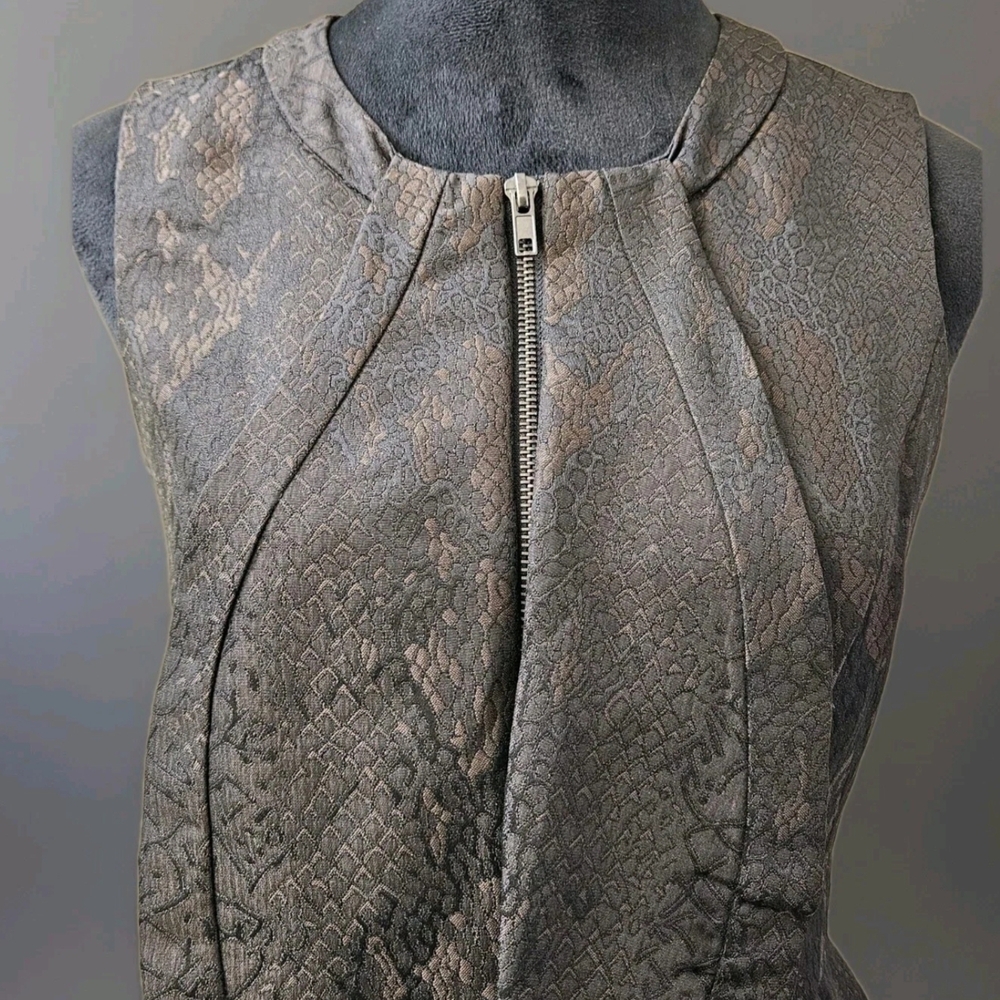 Womens W118 Walter Baker Peplum Top-Size Small - Picture 9 of 17